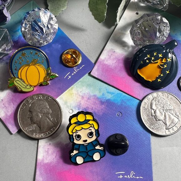 Cinderella Glass Slipper Lapel Pin Pumpkin Princess Brooch Pin Badge Jewelry - Picture 3 of 7